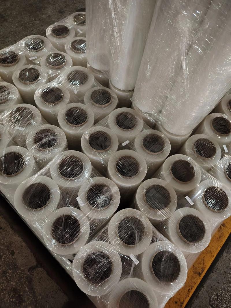 缠绕膜在包装行业中的应用案例分析